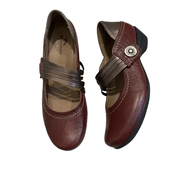 Dromedaris Shoes - Dromedaris Two Tone Burgundy Metallic Pewter Mary Jane Shoes, Sz EU 37